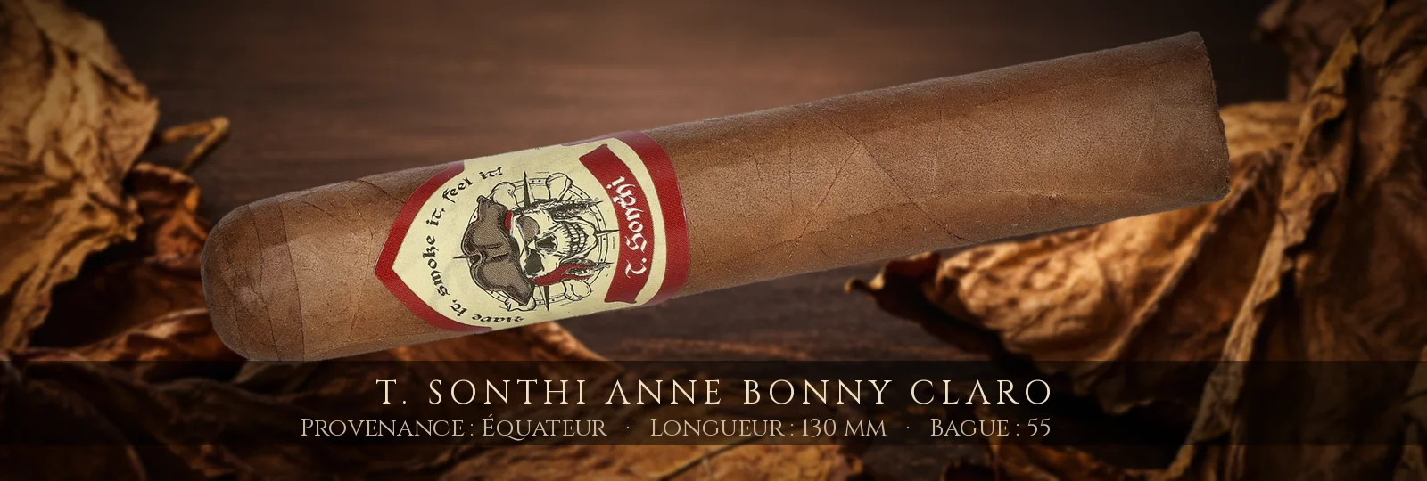 T. Sonthi Anne Bonny Claro — T. Sonthi — Équateur